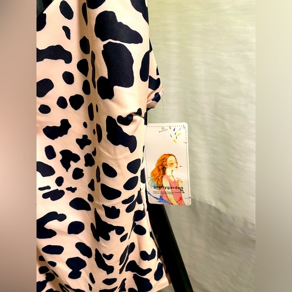 NWT Pretty Garden brand one piece, swimsuit size M - Picture 3 of 5